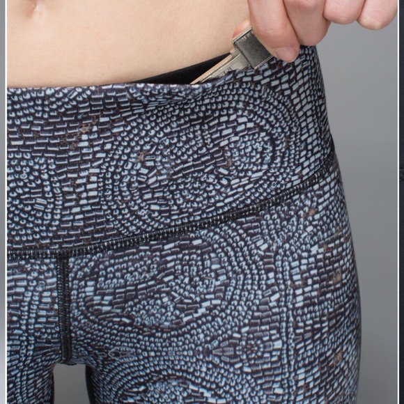 lululemon solo bra - Picture 5 of 5